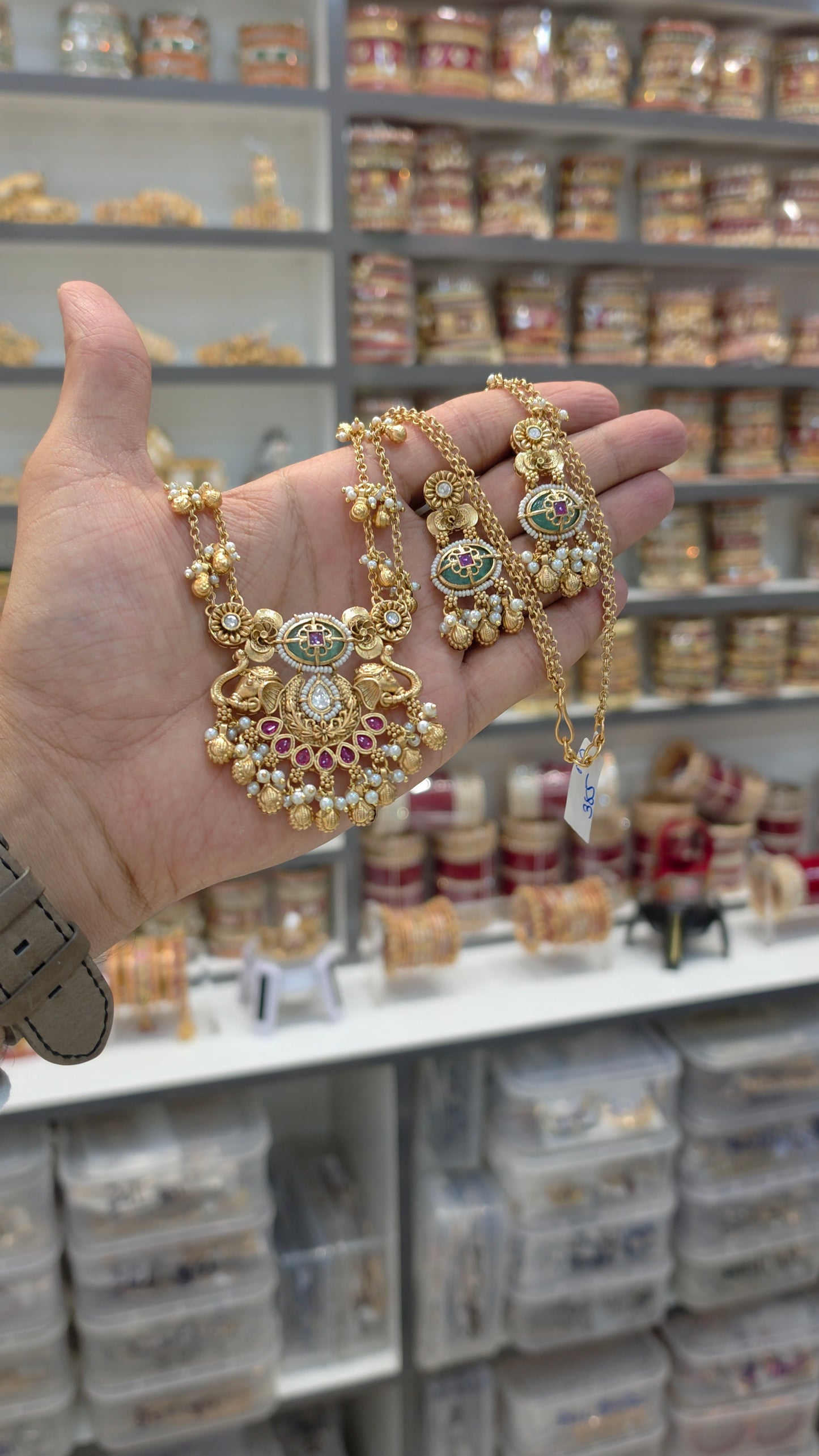 Necklace long
