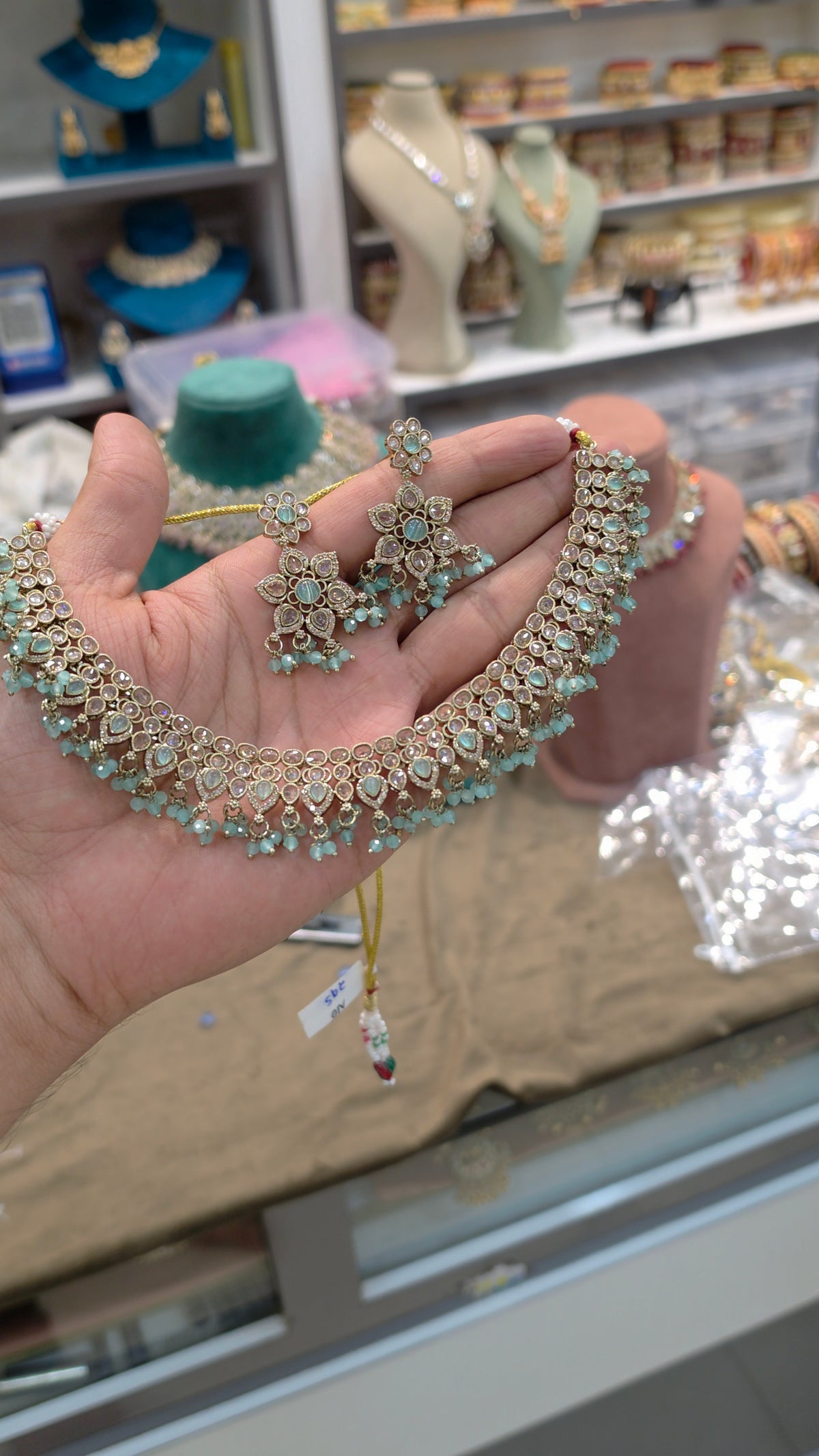 Necklace set