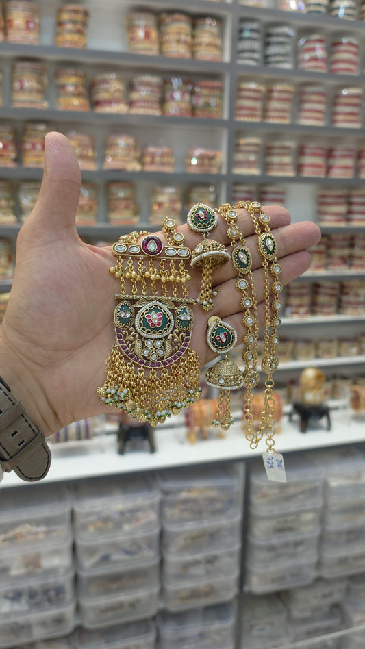Necklace set with earing