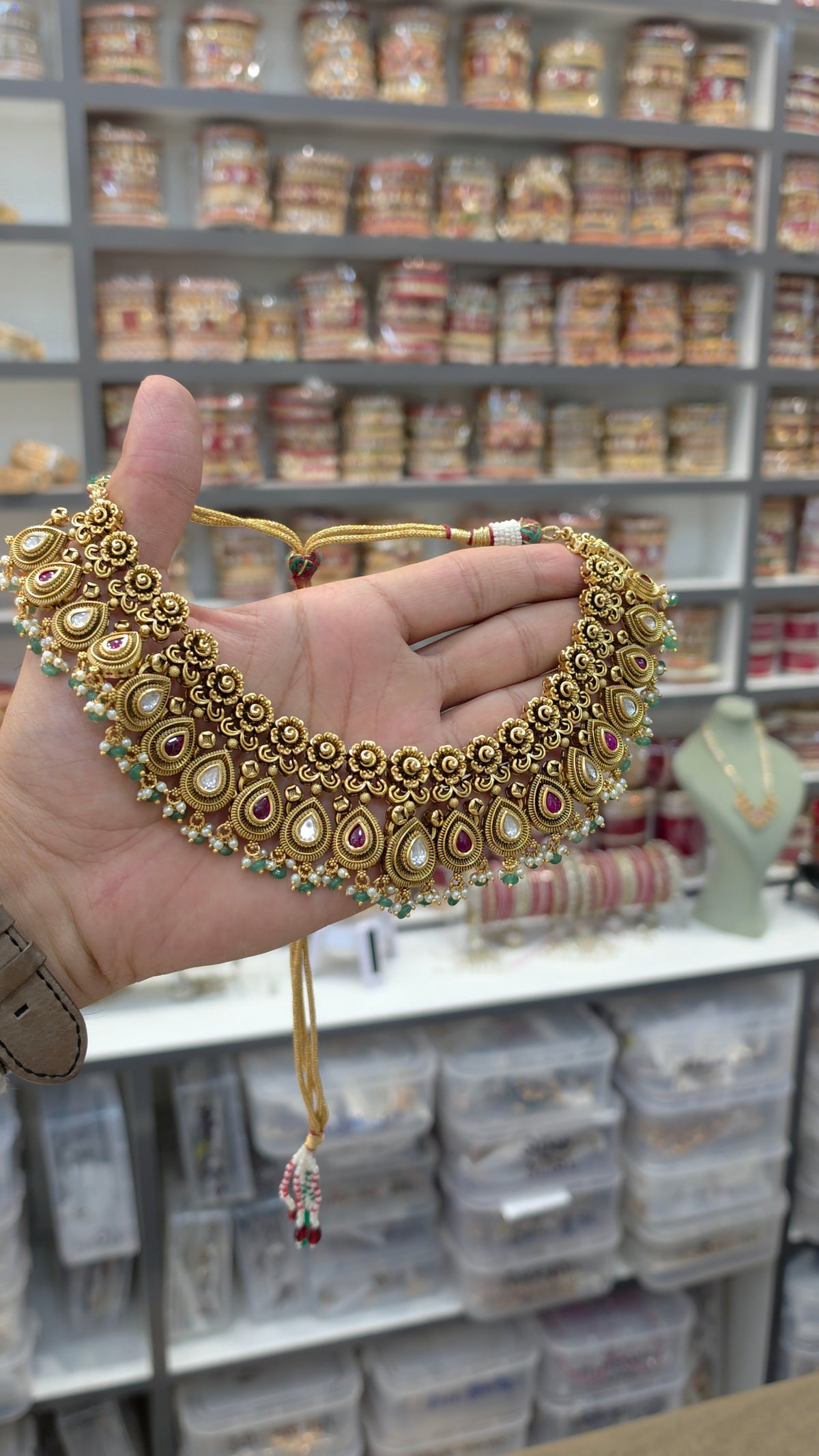 Necklace set