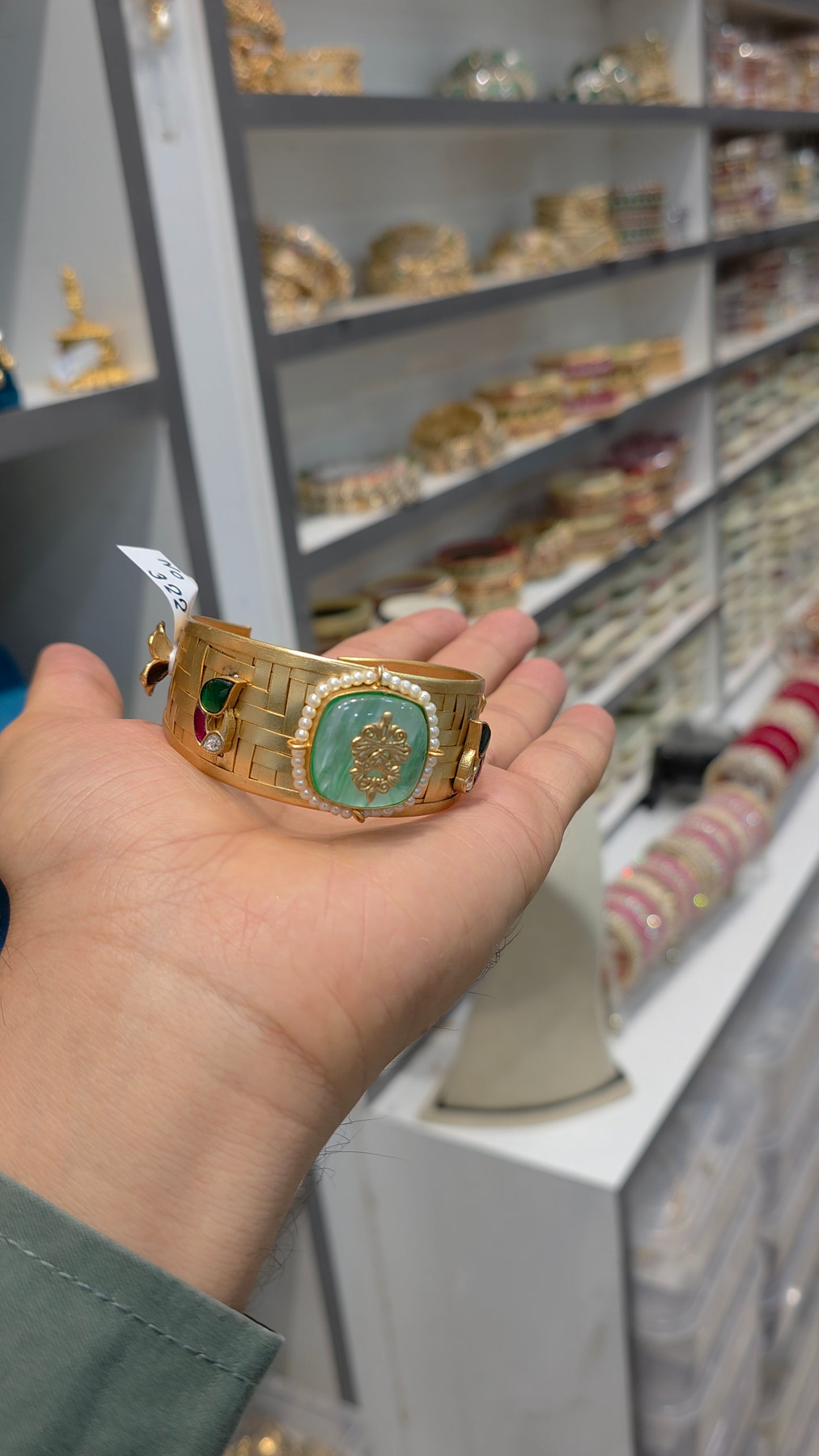 Bracelet