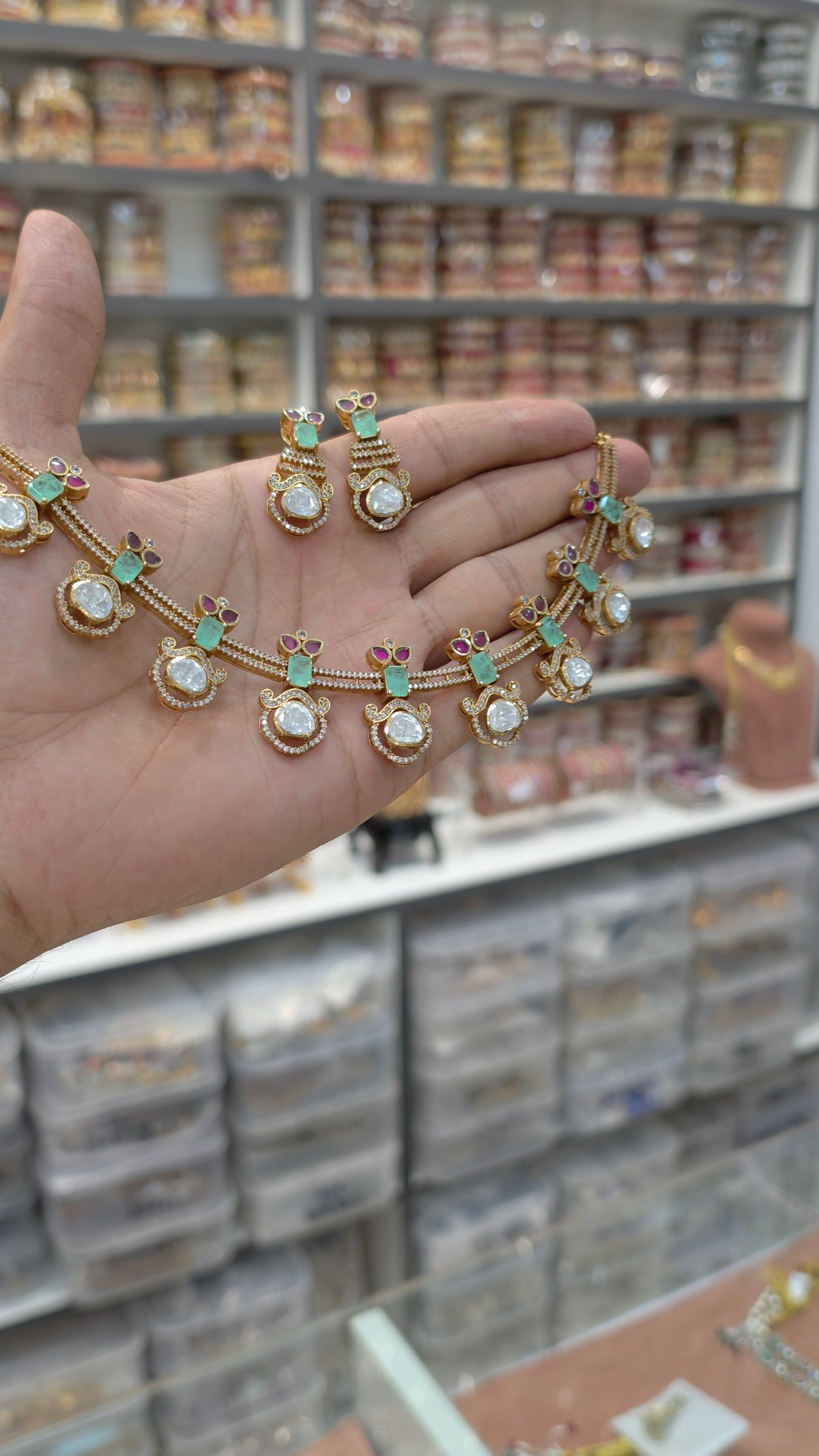 Necklace set