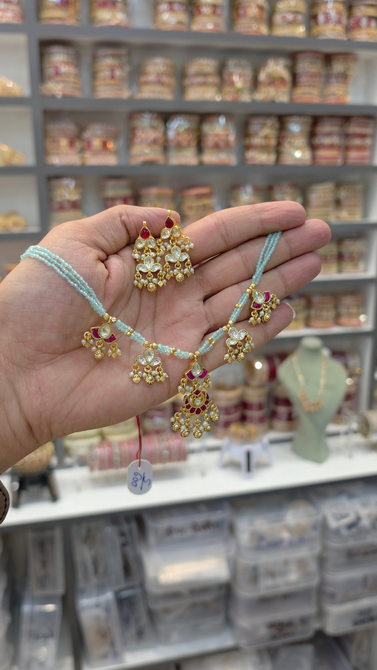 Necklace set