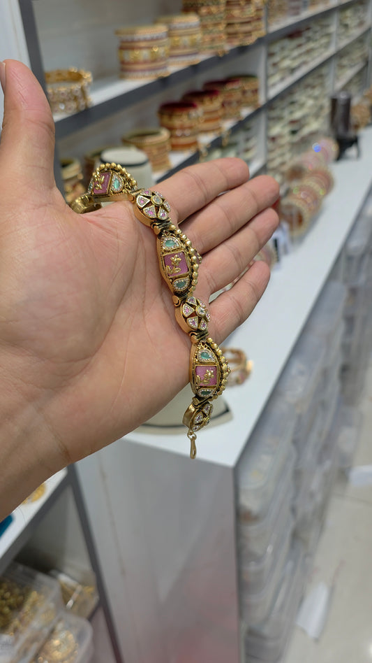 Bracelet